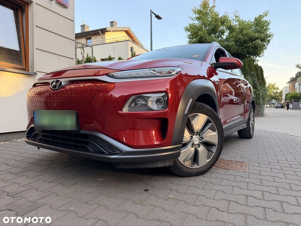 Hyundai Kona 64kWh Premium - 2