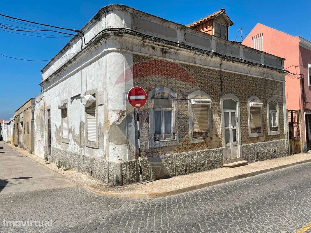 Prédio  para venda - Grande imagem: 2/4