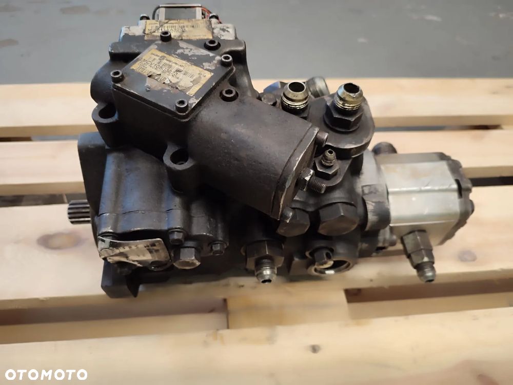 Elektrozawór SAUER MCV116A3204 MCV105C3023 JLG 660 - 7