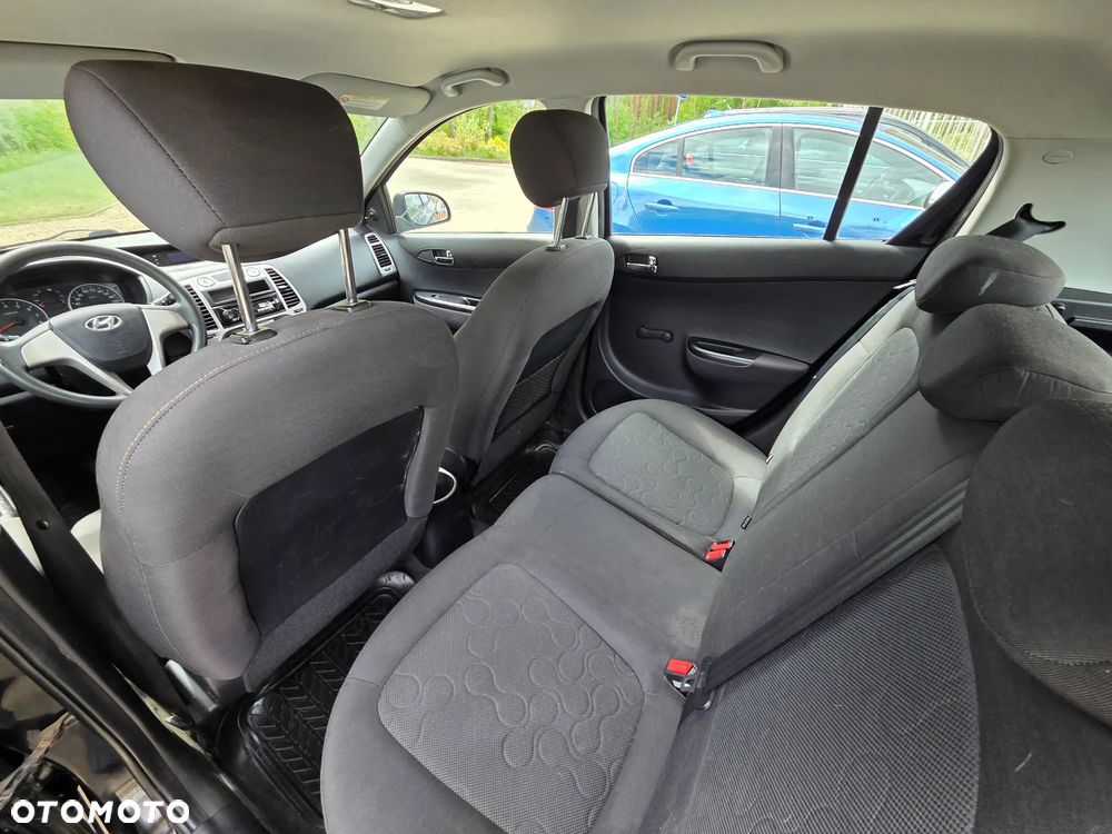 Hyundai i20 1.2 UEFA EURO 2012 Edition - 18