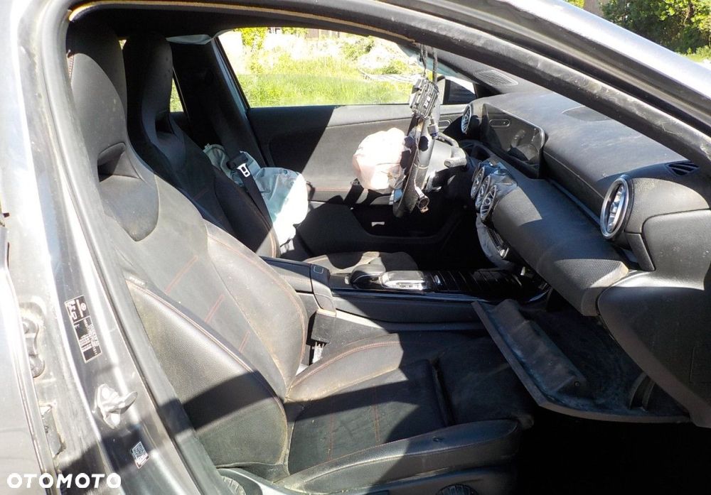 Mercedes-Benz Klasa A 200 AMG Line 7G-DCT - 17