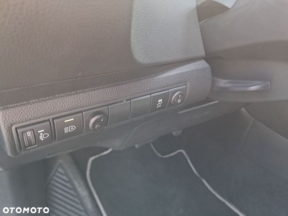 Toyota Corolla 1.8 Hybrid Comfort - 26