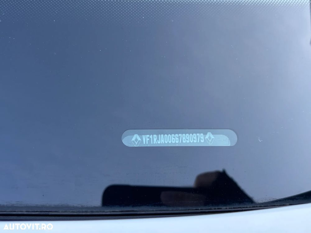 Renault Clio E-TECH 140 BUSINESS EDITION - 29