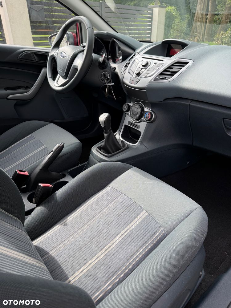 Ford Fiesta 1.25 Trend - 8