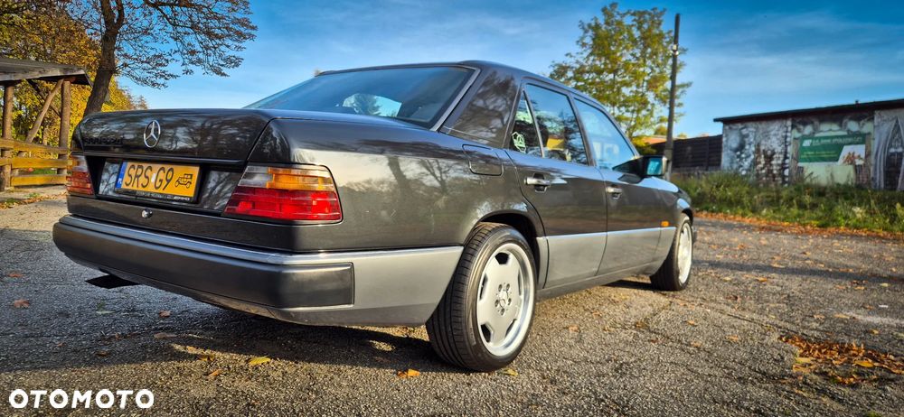 Mercedes-Benz W124 (1984-1993) - 10