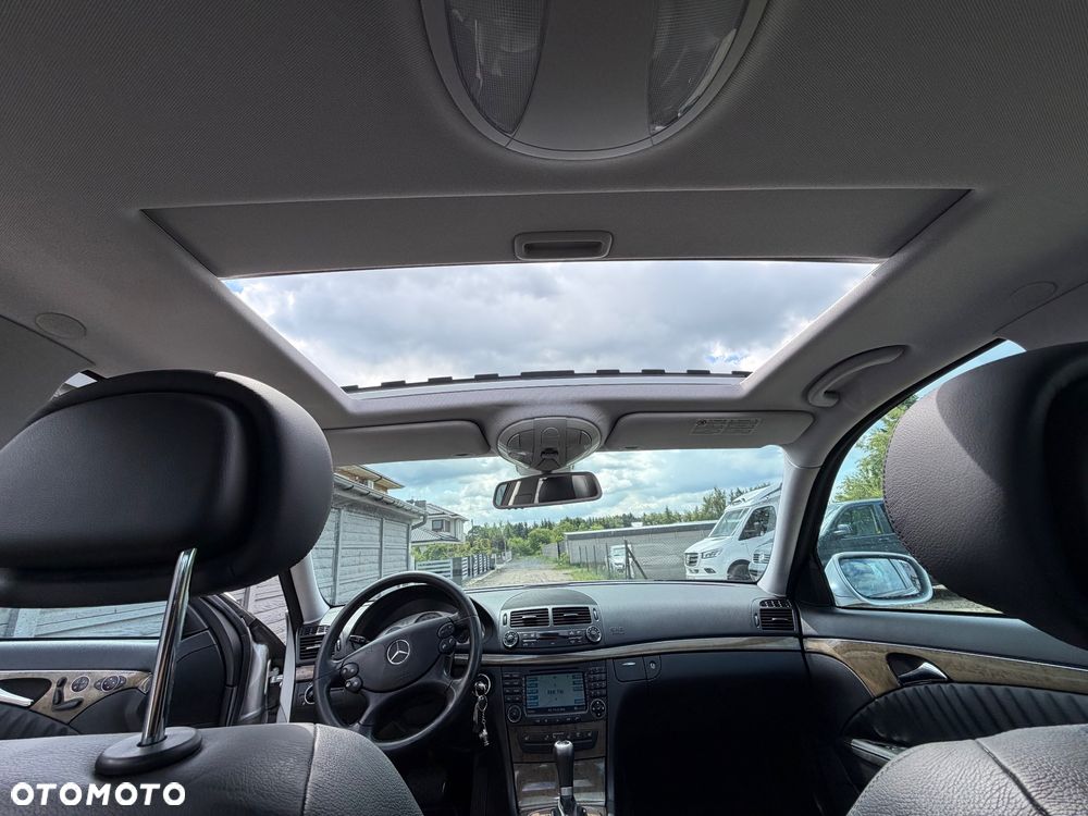 Mercedes-Benz Klasa E 320 CDI 7G-TRONIC Avantgarde BusinessEDITION - 25