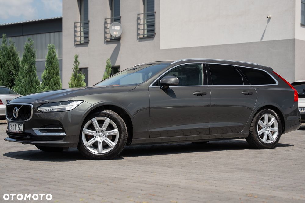 Volvo V90 D3 Geartronic Momentum Pro - 9
