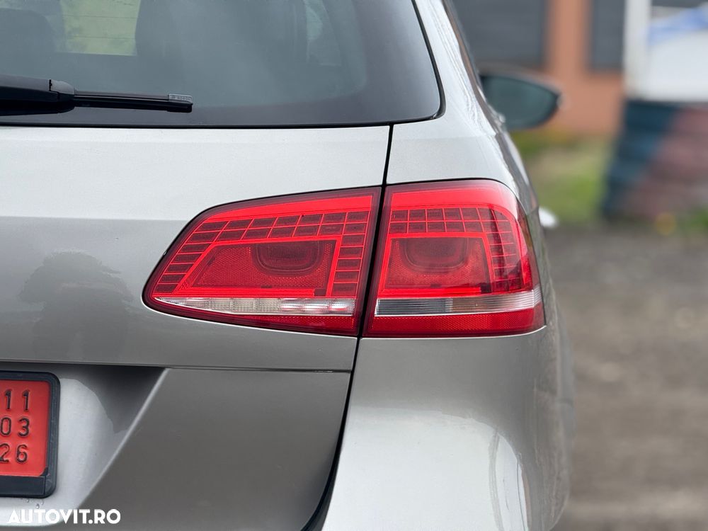 Volkswagen Passat 2.0 TDI 4Motion DSG BlueMotion Tech Exclusive - 24