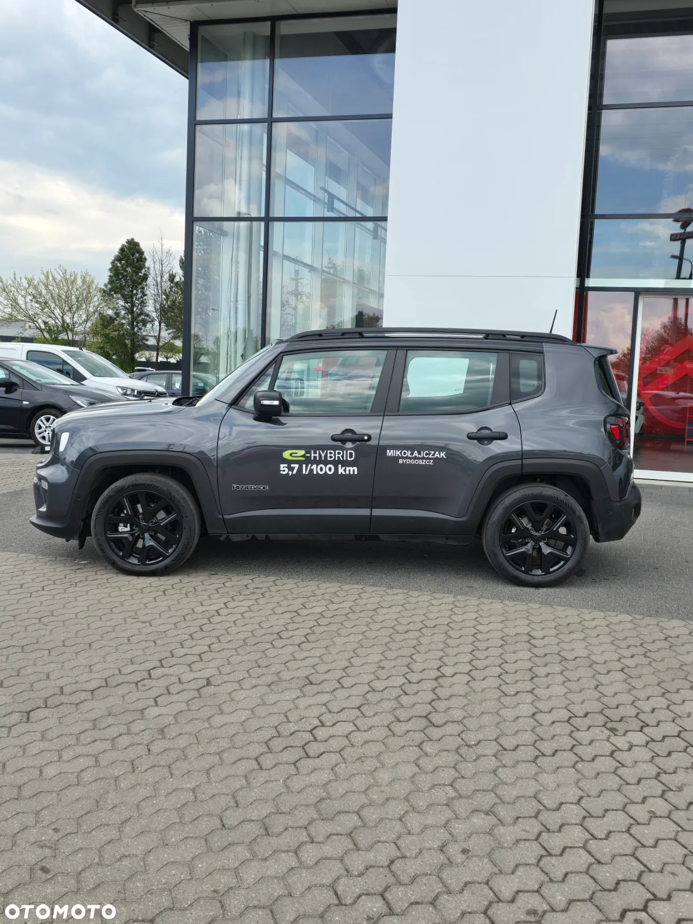 Jeep Renegade 1.5 T4 mHEV Summit FWD S&S DCT - 2