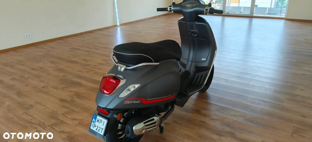 Vespa Sprint - 16