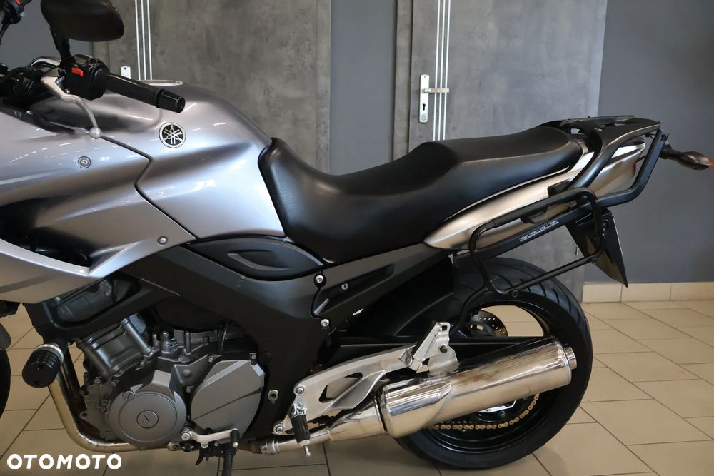 Yamaha TDM - 18