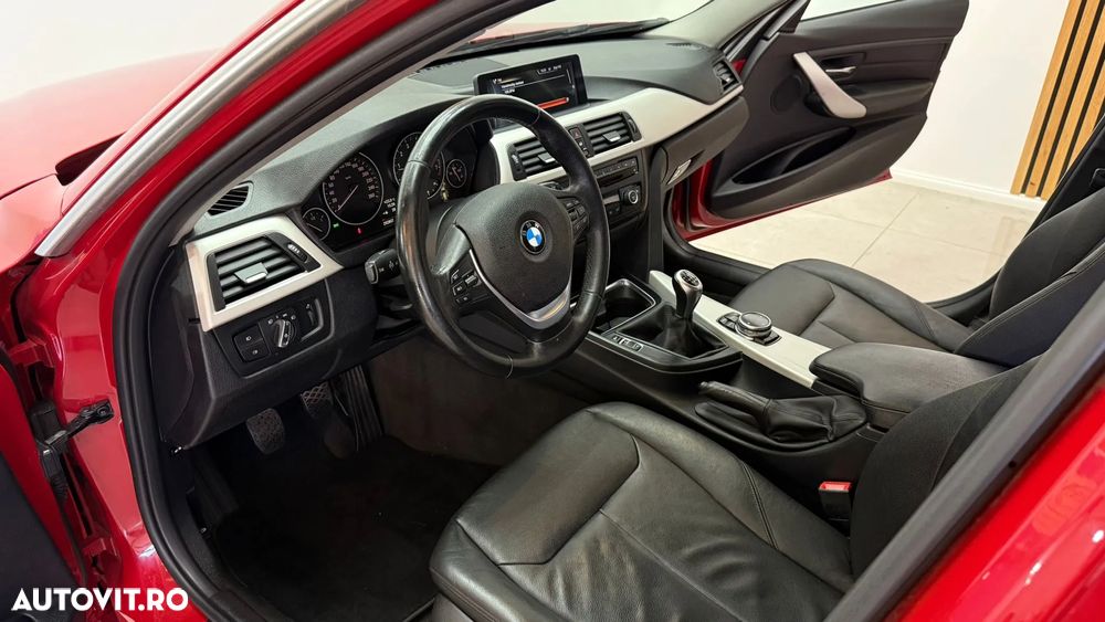 BMW Seria 3 316i Touring - 6