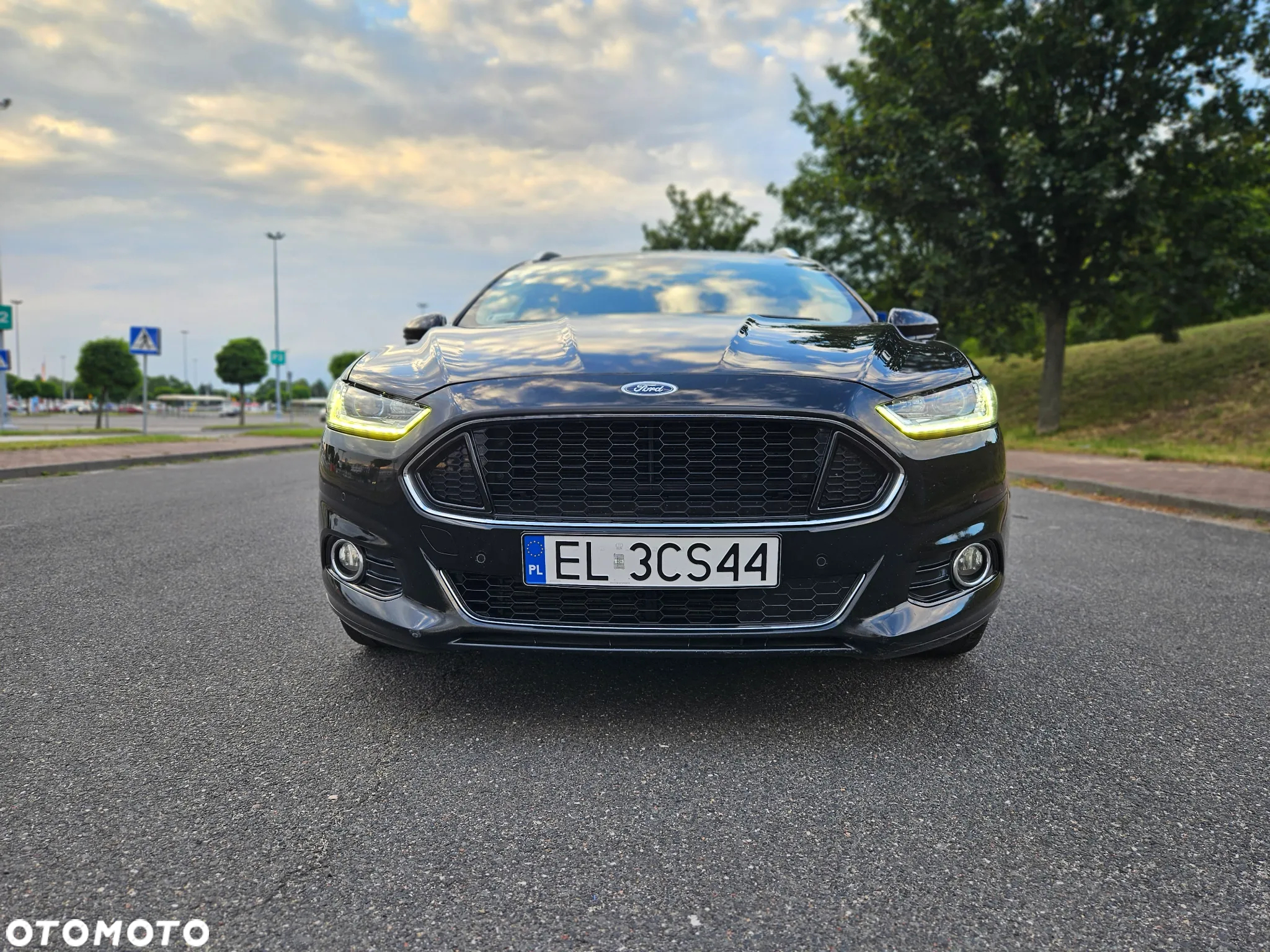 Ford Mondeo Turnier 2.0 TDCi Start-Stopp PowerShift-Aut Business Edition - 27