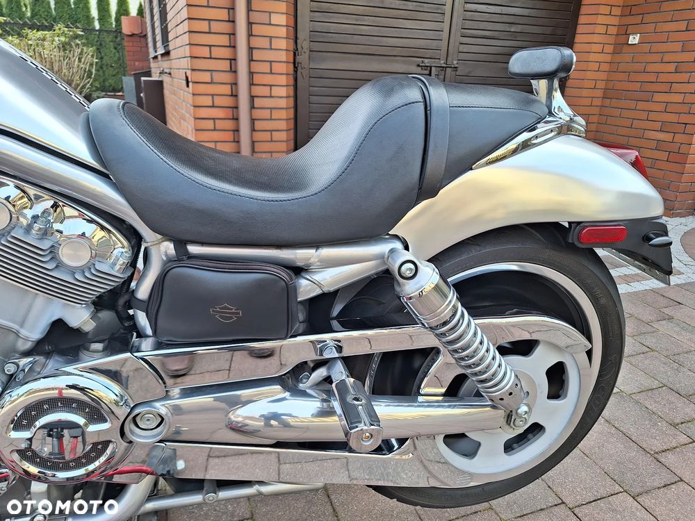 Harley-Davidson V-Rod Street Rod - 13