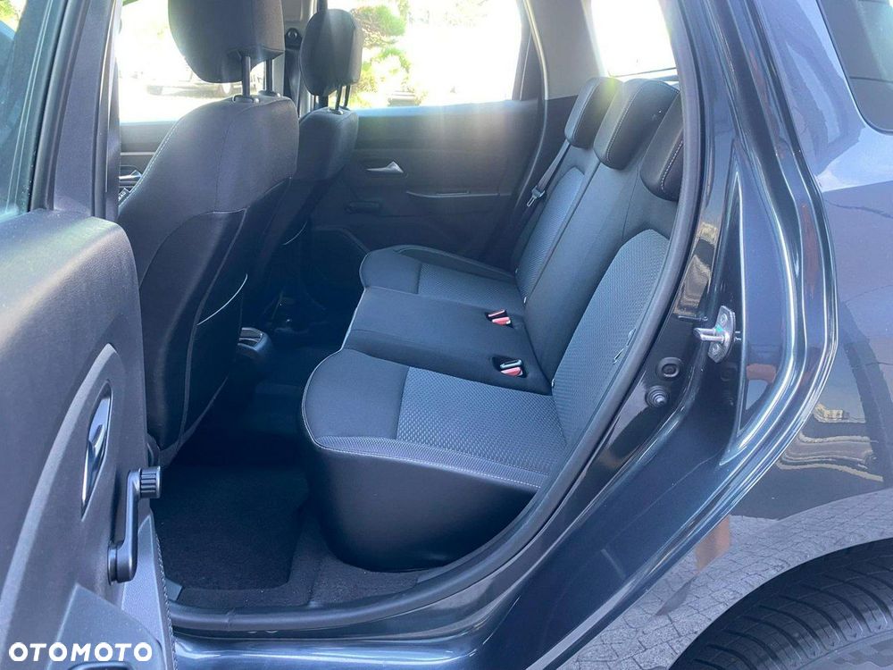 Dacia Duster 1.6 SCe Laureate S&S - 7