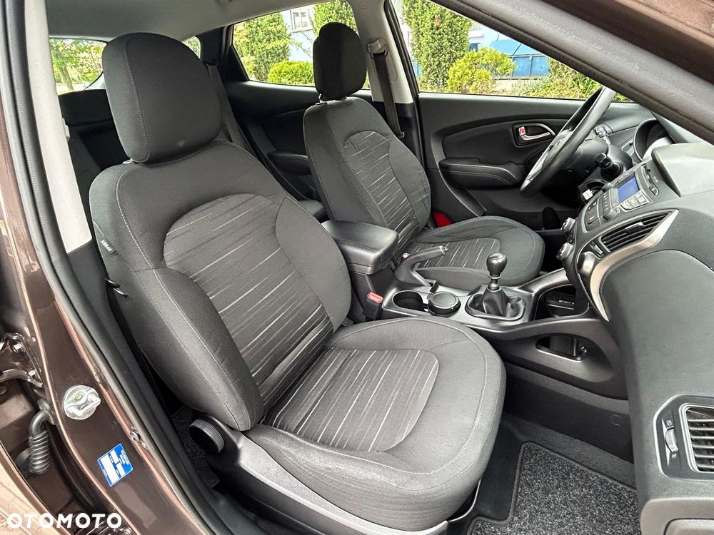 Hyundai ix35 blue 1.6 2WD Finale - 23