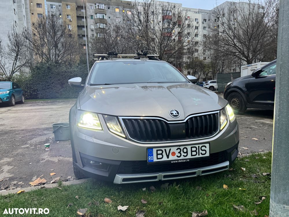 Skoda Octavia Combi Diesel 2.0 TDI 4X4 DSG Scout - 6