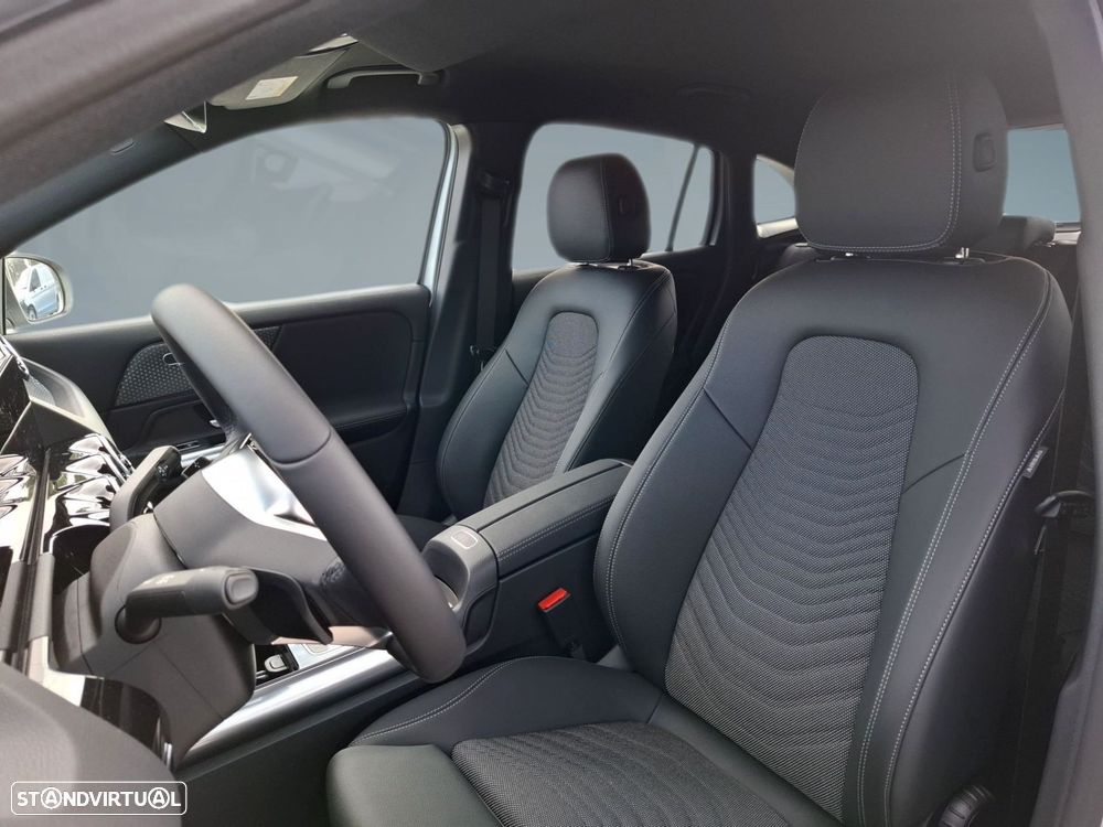 Mercedes-Benz GLA 250 e Progressive - 11