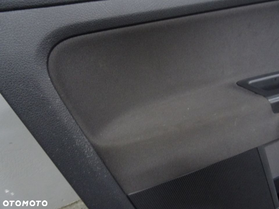 BOCZEK BOCZKI DRZWI VW GOLF V PLUS HB 5D NR226 - 4