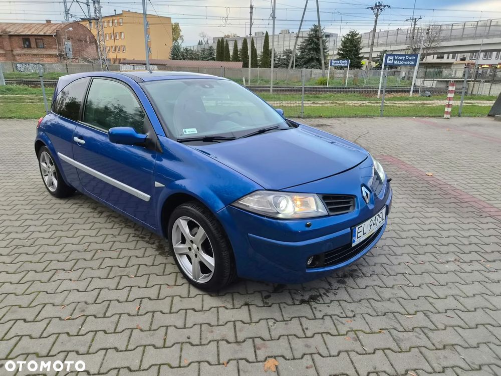 Renault Megane 2.0 16V Dynamique - 1