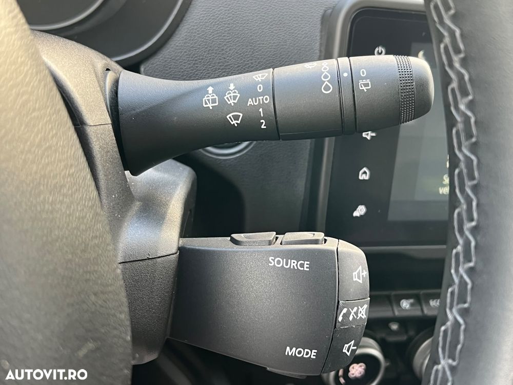 Dacia Duster ECO-G 100 Journey+ - 27