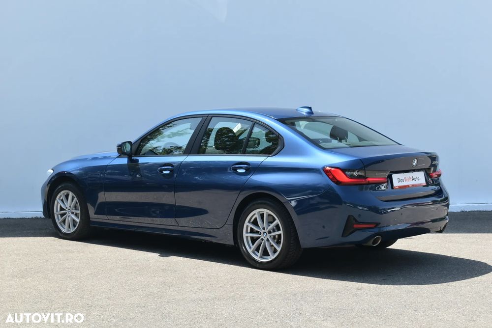 BMW Seria 3 330e Aut. - 2