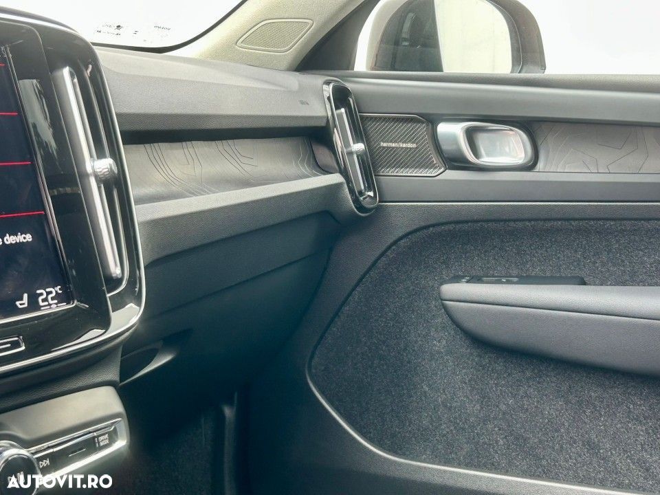 Volvo XC 40 - 16