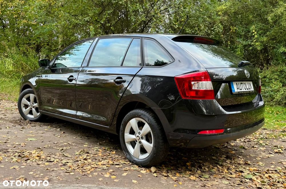Skoda RAPID 1.6 TDI DSG Edition - 31