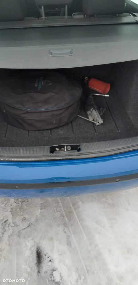 Skoda Fabia 1.4 16V Active - 9