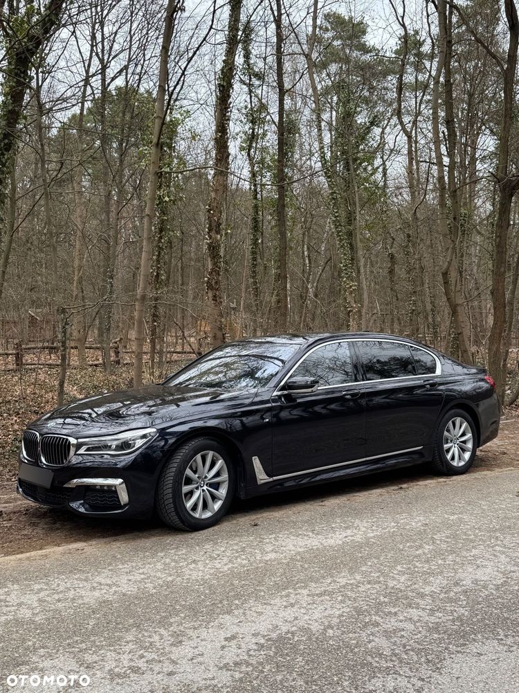 BMW Seria 7 - 31