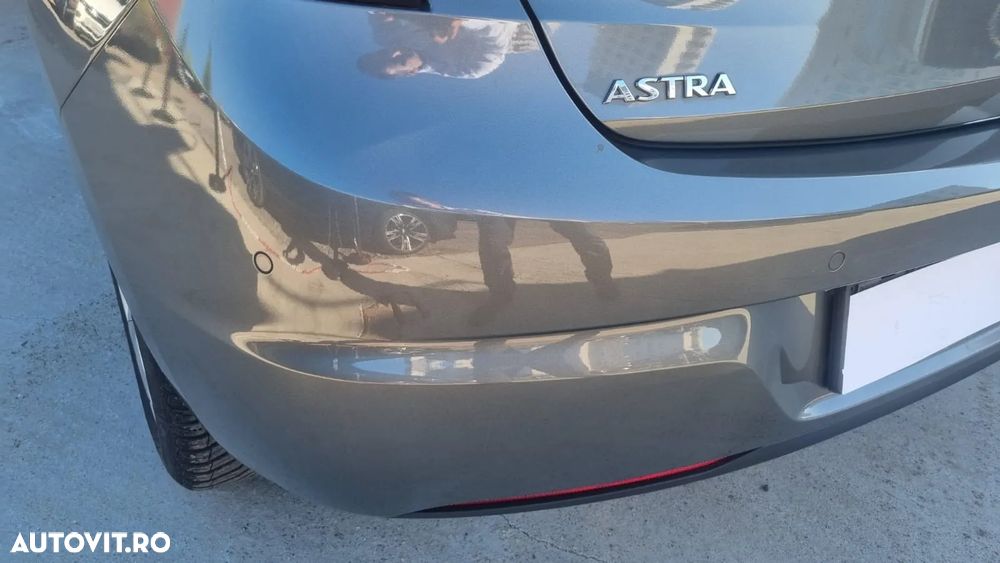 Opel Astra 1.4 Turbo ECOTEC Enjoy - 18