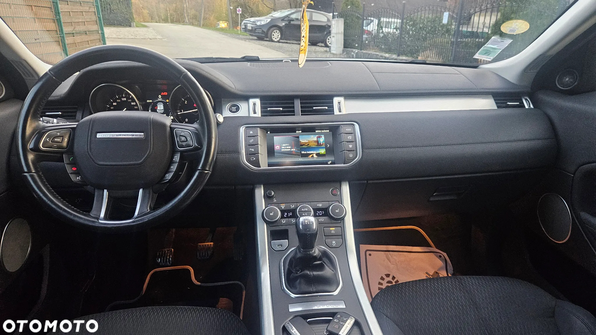 Land Rover Range Rover Evoque 2.0 D150 R-Dynamic - 36