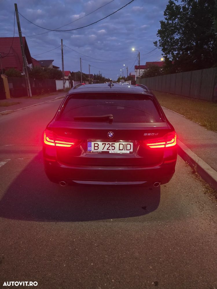 BMW Seria 5 520d xDrive AT - 8