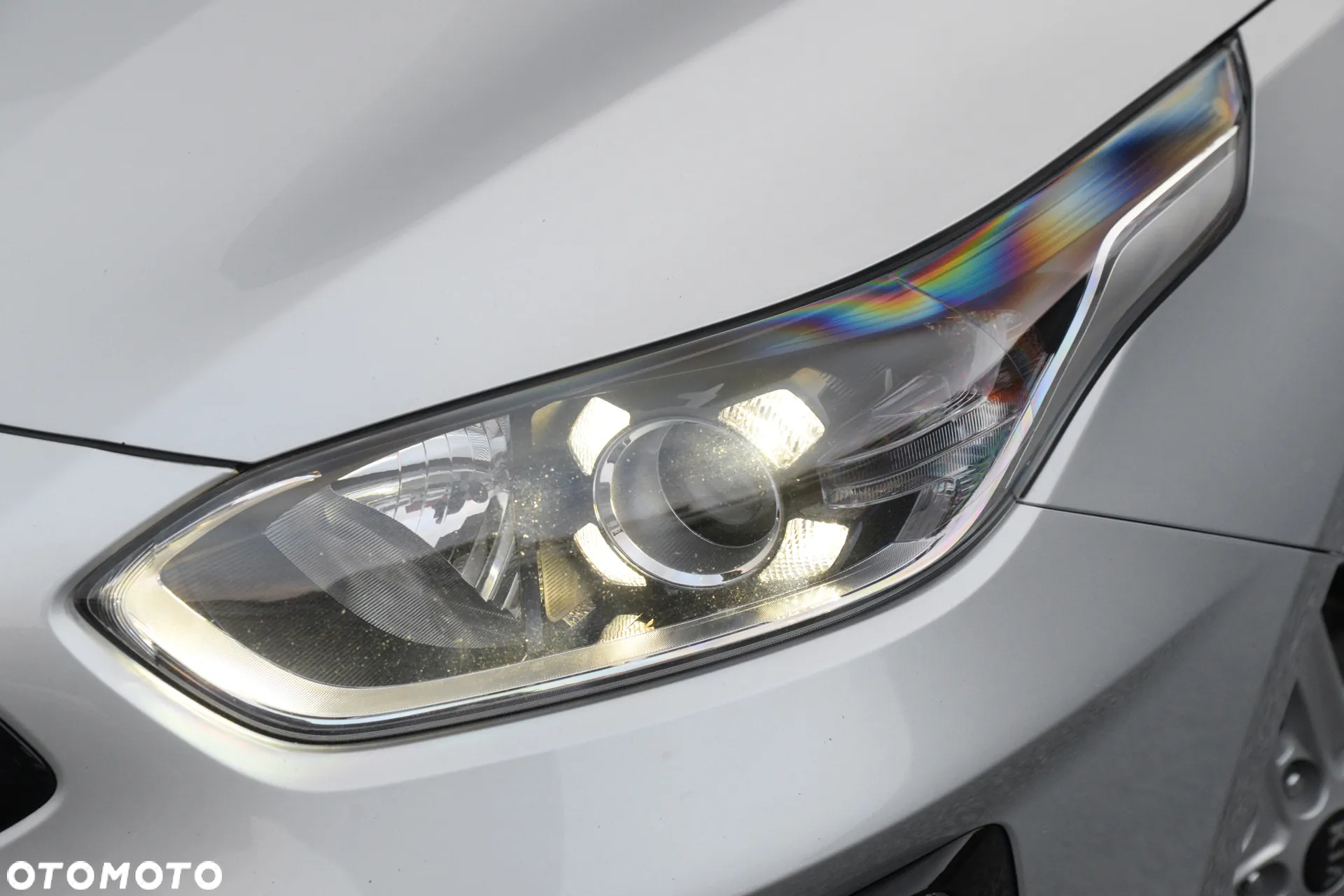 Kia Ceed 1.5 T-GDI Business Line DCT - 13
