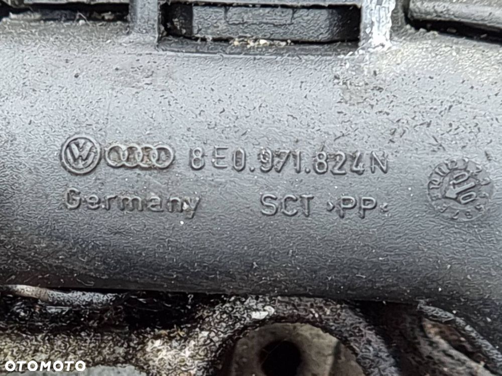 SANKI PRZEDNIE AUDI A4 B5 - 2