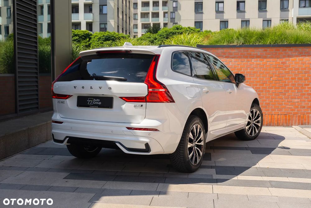 Volvo XC 60 B4 D AWD Plus Dark