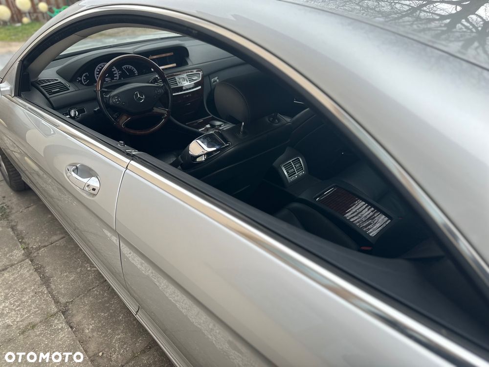 Mercedes-Benz CL 500 4Matic (BlueEFFICIENCY) 7G-TRONIC - 8