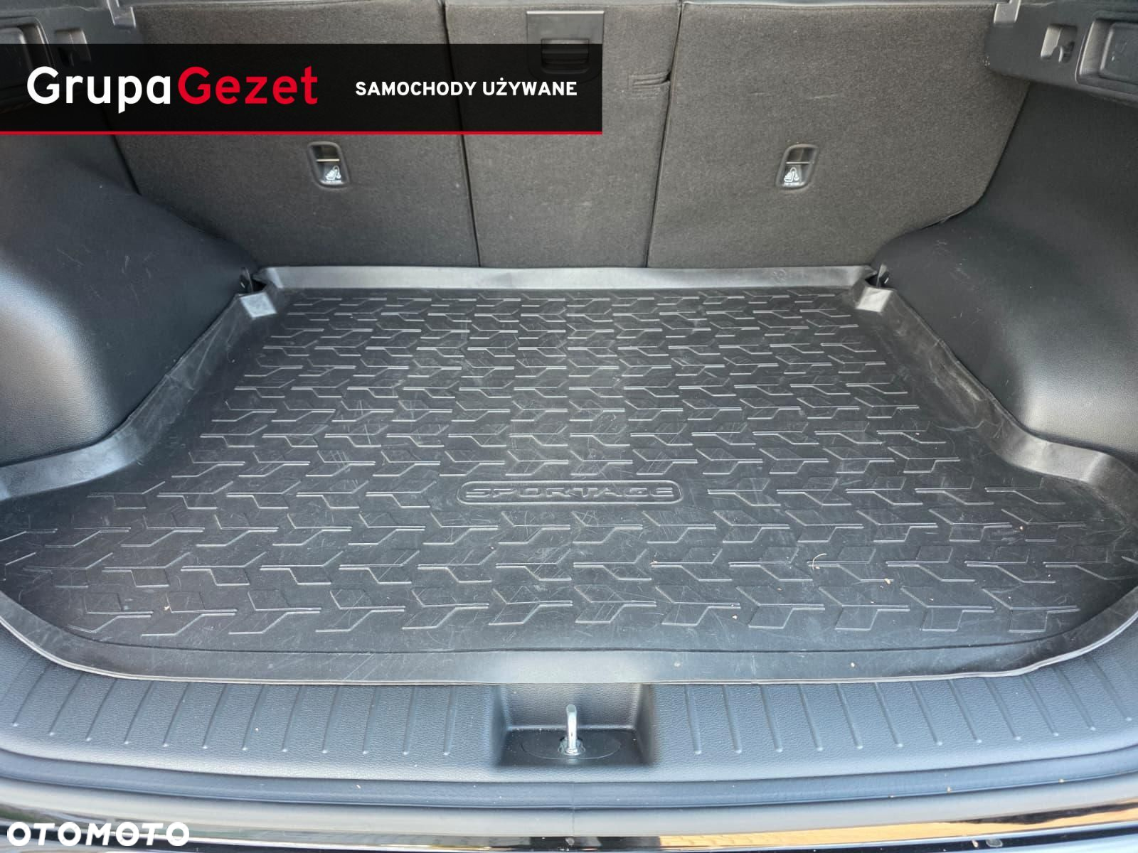 Kia Sportage 1.6 T-GDI HEV Business Line 2WD - 22