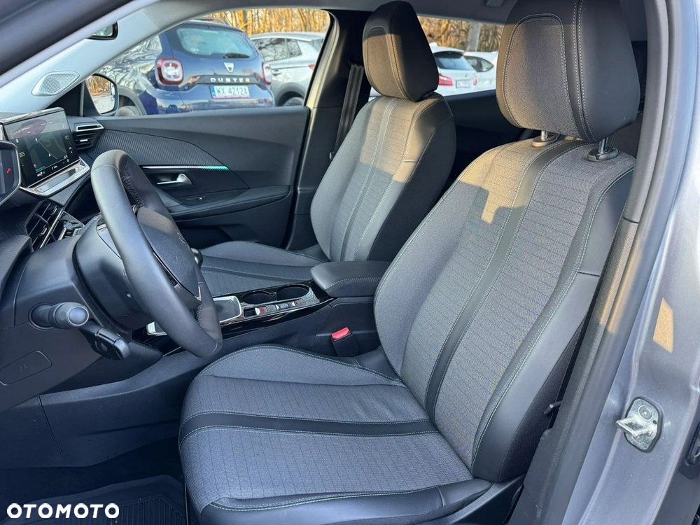 Peugeot 2008 1.2 PureTech Allure Pack S&S - 25