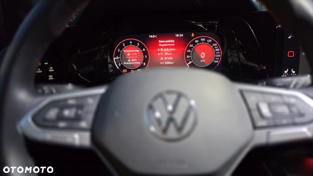 Volkswagen Golf - 38