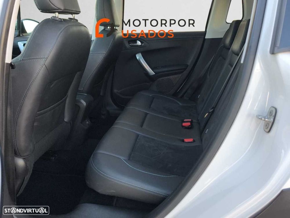 Peugeot 2008 1.6 BlueHDi Crossway - 10