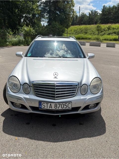Mercedes-Benz Klasa E 320 CDI 4-Matic T Elegance - 2