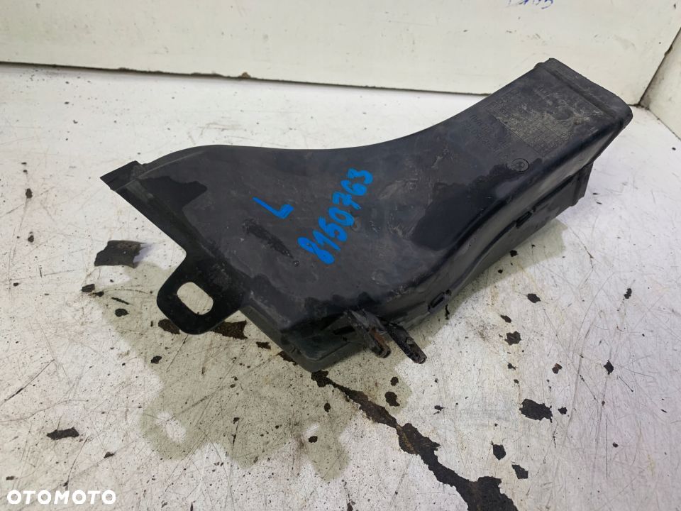WLOT POWIETRZA HAMULCA PRZÓD LEWY 8150763 BMW E38 - 1