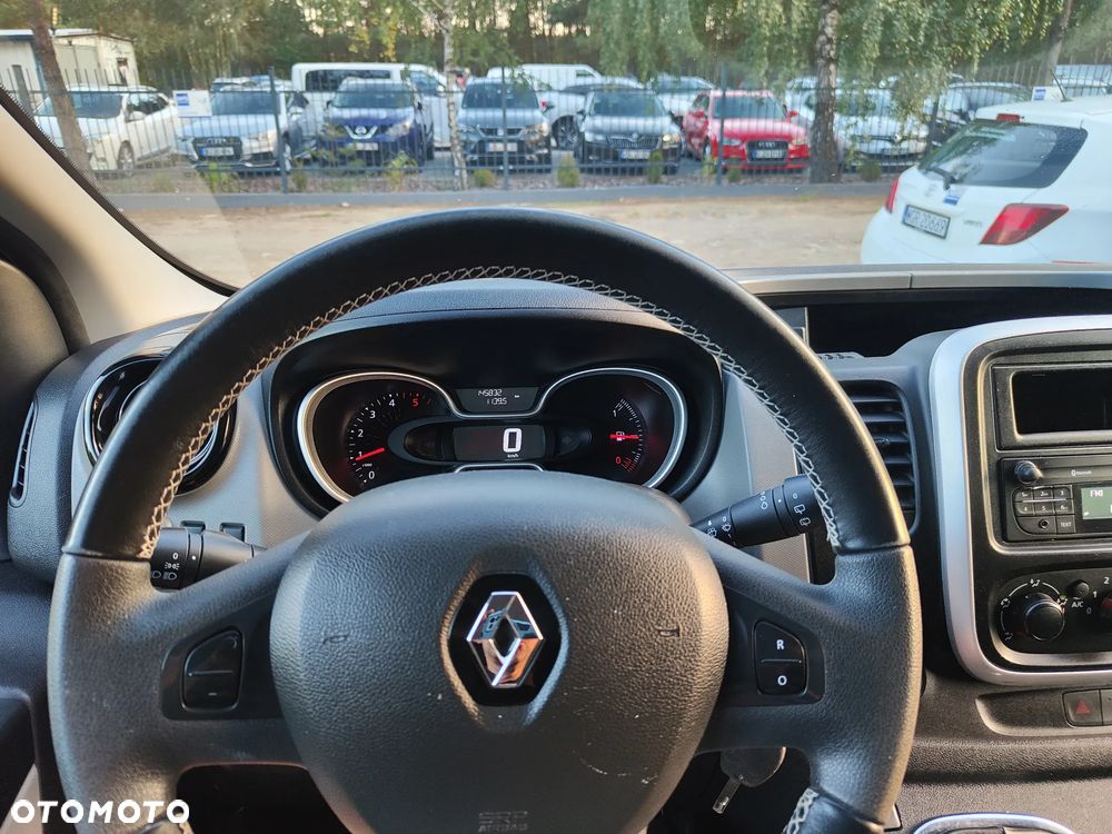 Renault Trafic - 21