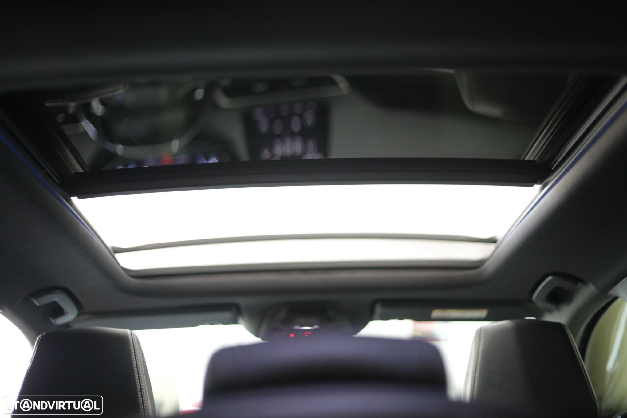 Peugeot 5008 1.5 BlueHDi GT Line EAT8 - 26
