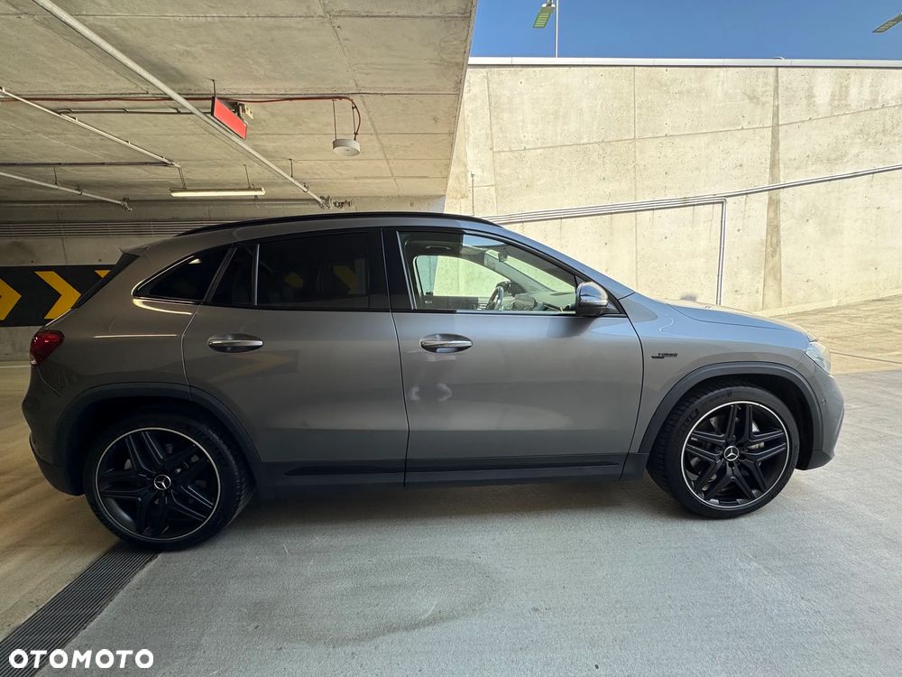 Mercedes-Benz GLA AMG 35 4-Matic - 8