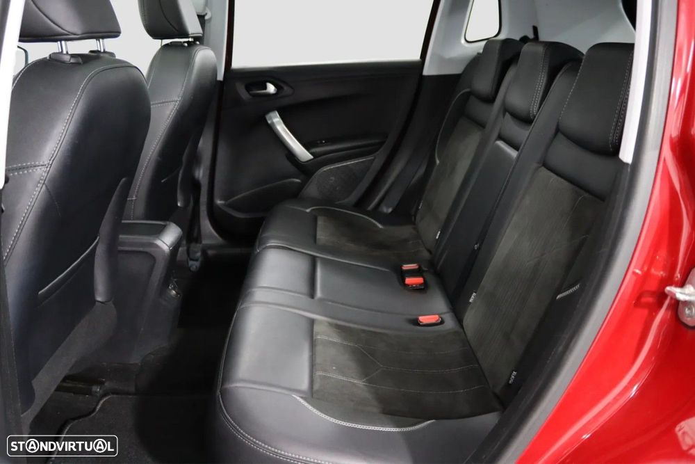 Peugeot 2008 1.2 PureTech Crossway EAT6 - 16