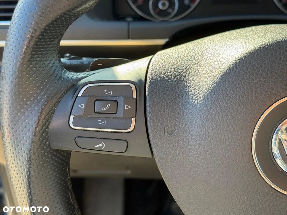 Volkswagen Touran 2.0 TDI DPF Highline Perfectline - 15