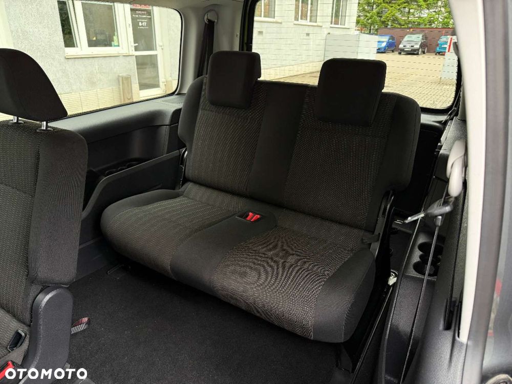 Volkswagen Caddy - 29