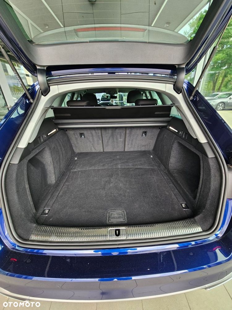 Audi A4 Avant - 30